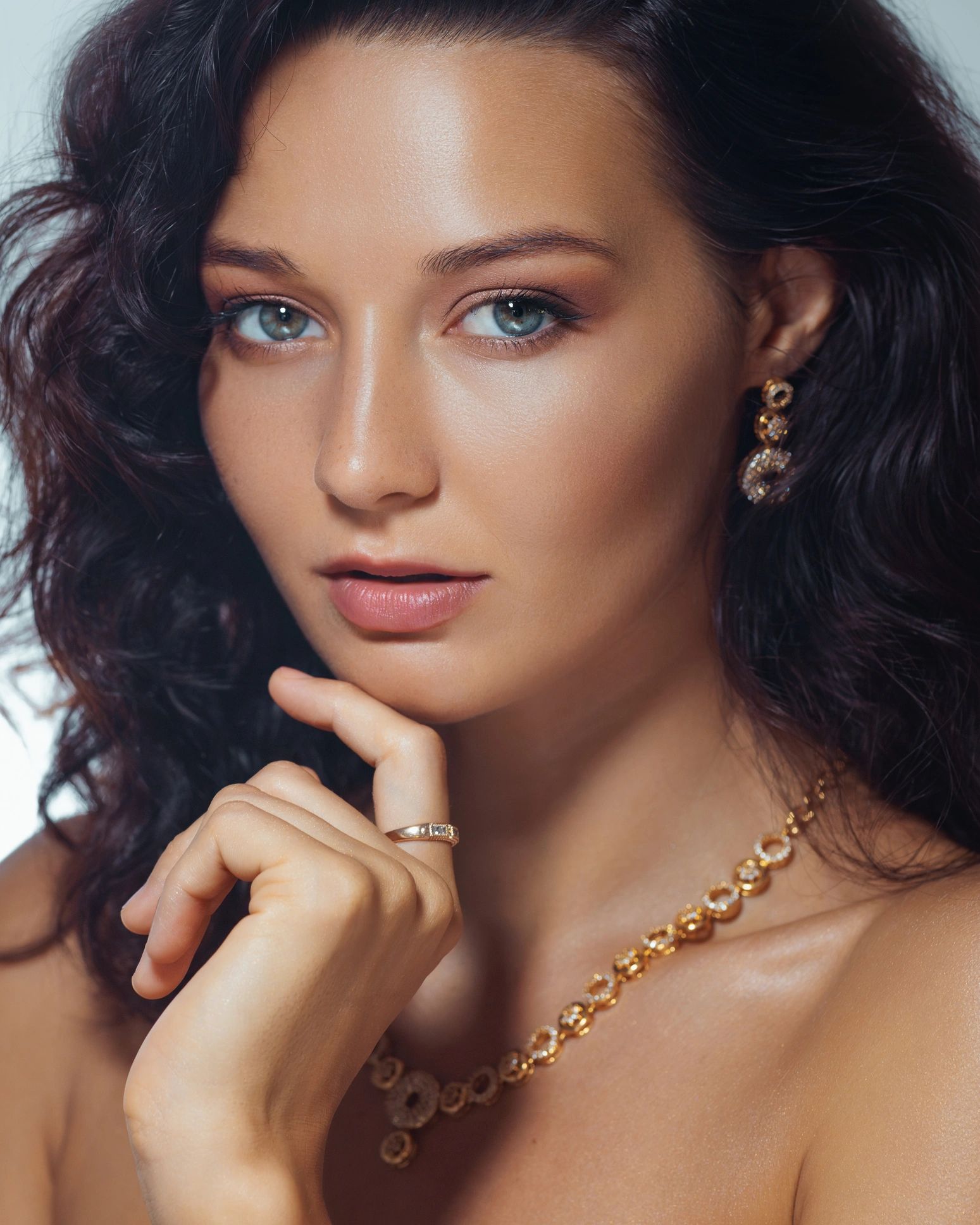 elegant jewellery details closeup minimalist
